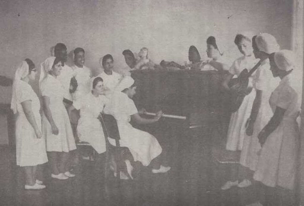 Emancipação feminina em uma escola de enfermeiras 2