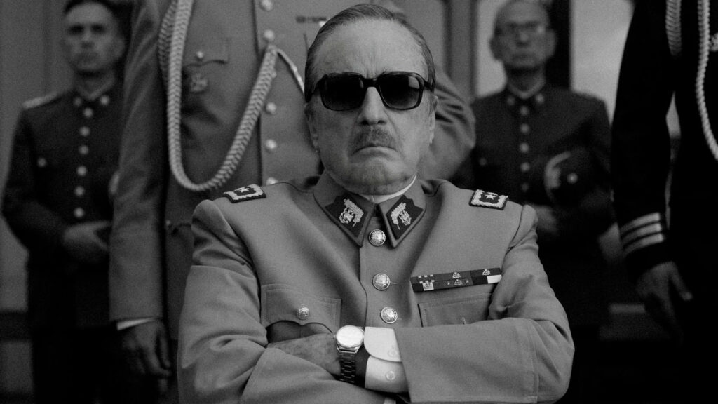 "1976" e "O Conde": a ditadura chilena em dois filmes 3